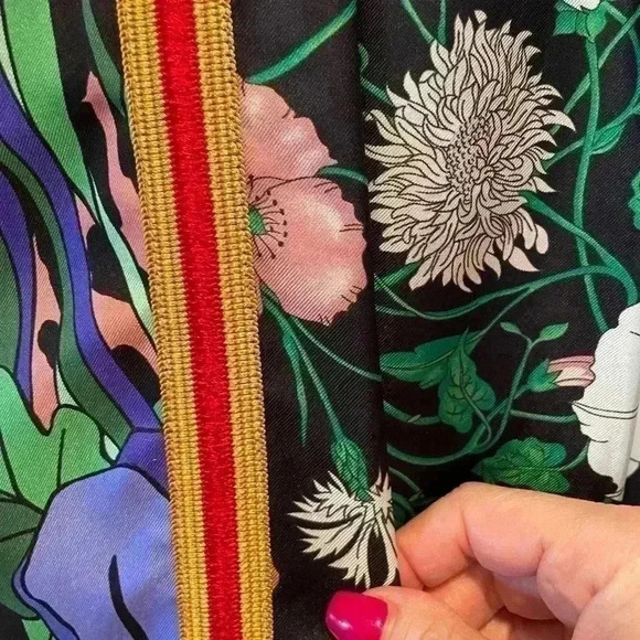 NWT Gucci Women's Black Silk Tiger Floral Print Harem Pant Trousers sz 28 - Picture 11 of 16